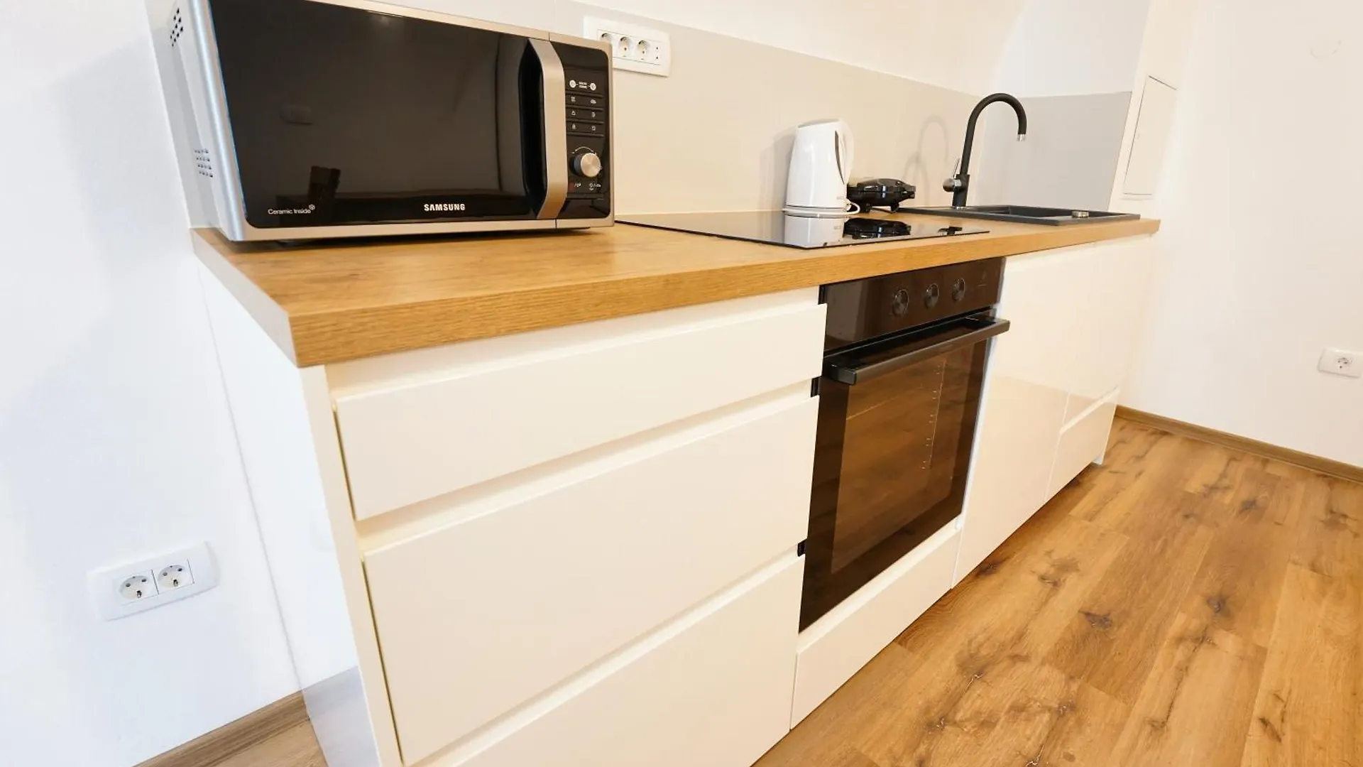 Apartments Metro 7 Lubiana